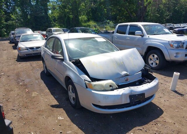 2003 SATURN Ion