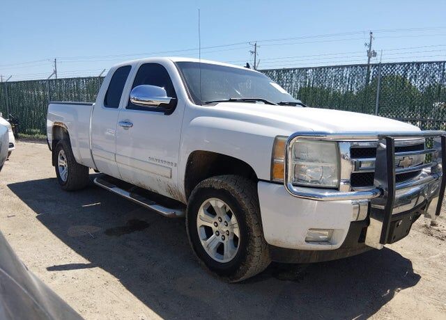 2008 CHEVROLET Silverado