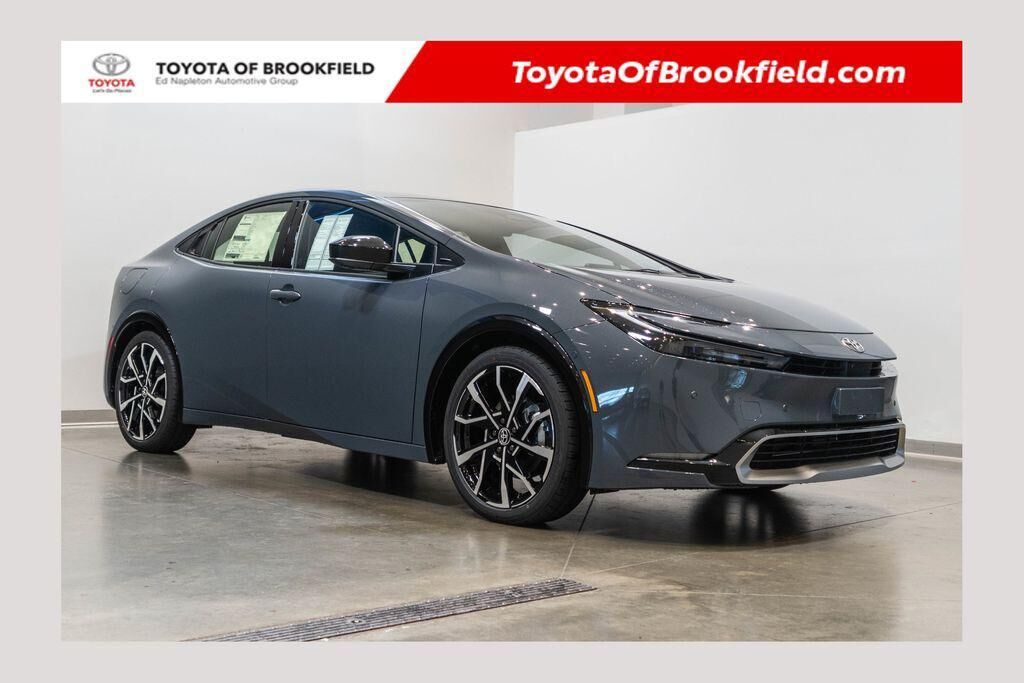 2026 TOYOTA Prius