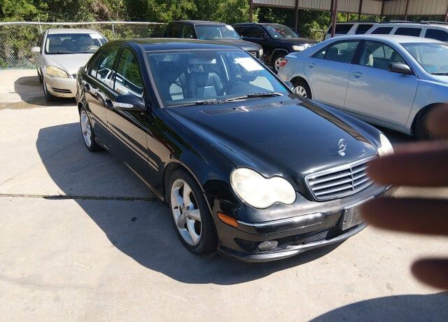 2006 MERCEDES-BENZ C-Class