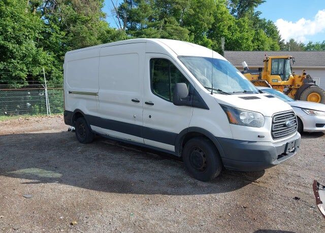 2015 FORD Transit