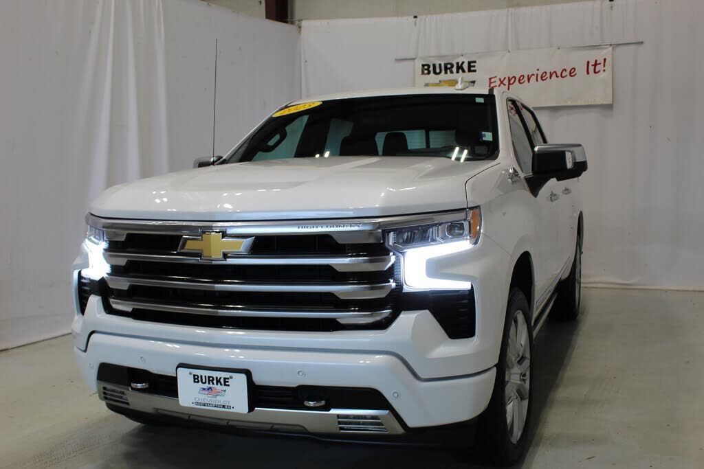 2023 CHEVROLET Silverado
