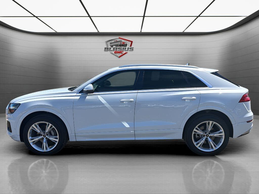 2023 Audi Q8