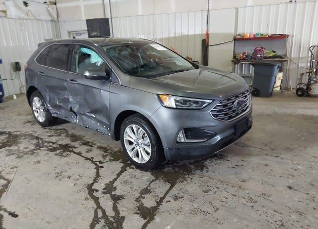 2022 FORD Edge