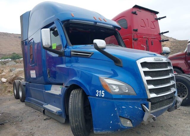 2023 FREIGHTLINER Cascadia