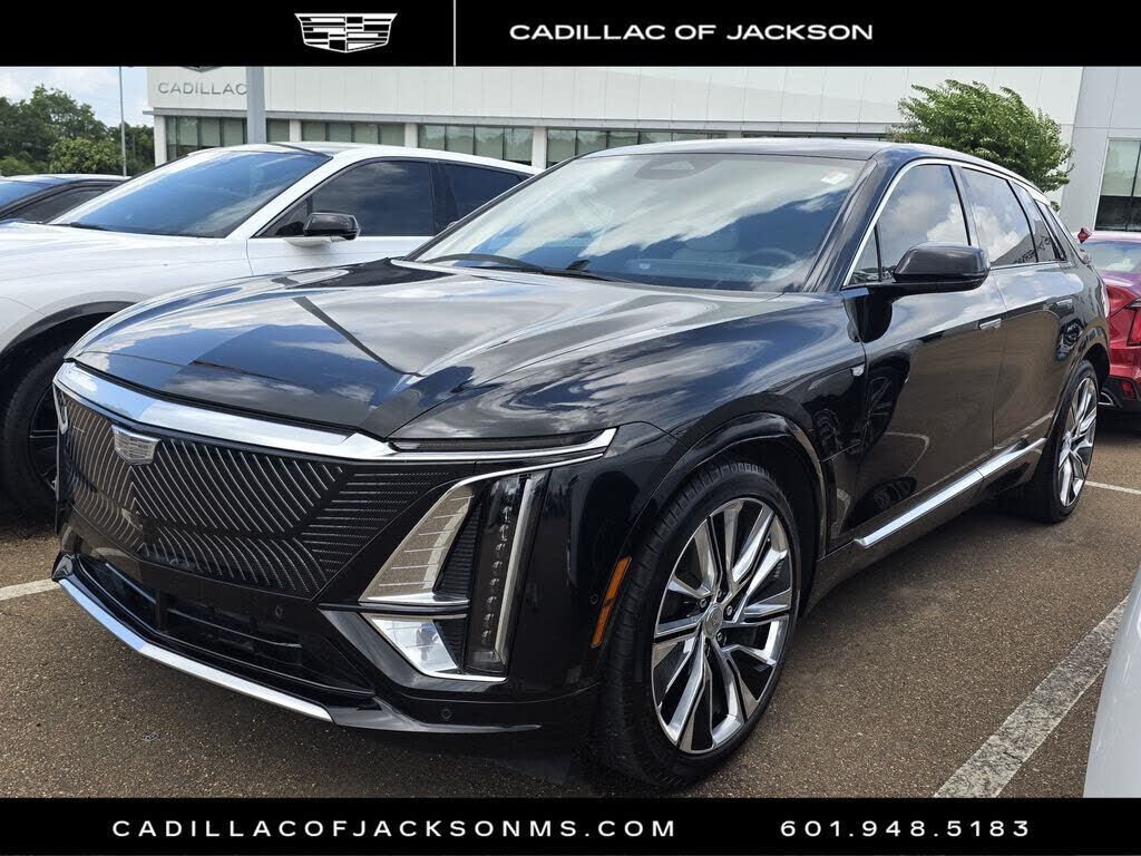 2024 CADILLAC Lyriq