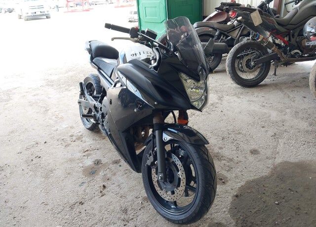 2009 YAMAHA FZ6R