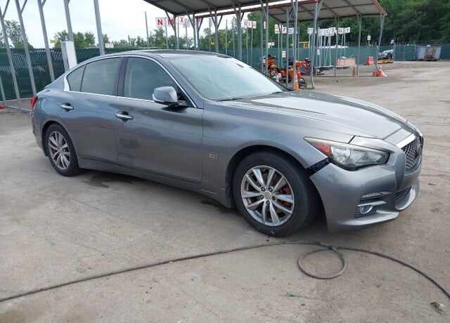 2016 INFINITI Q50