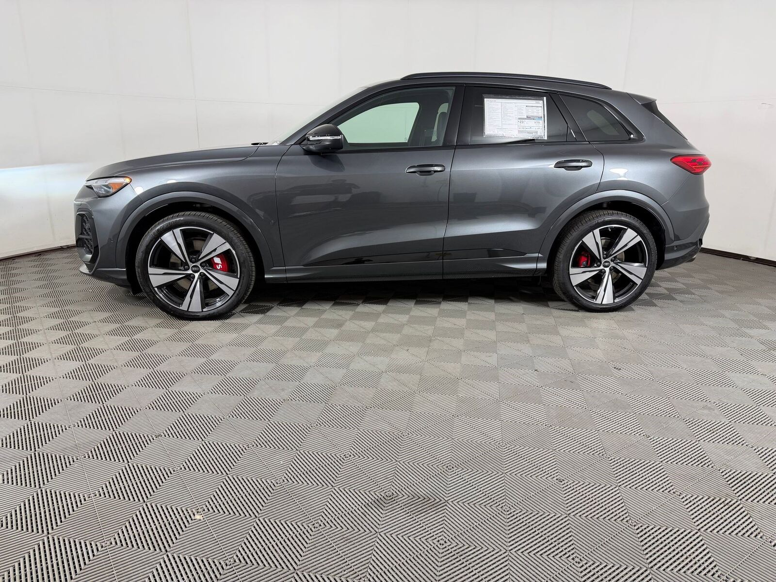 2026 Audi SQ5
