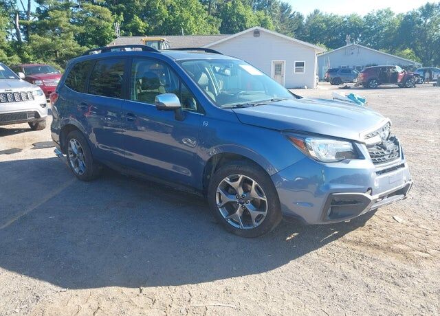2018 SUBARU Forester