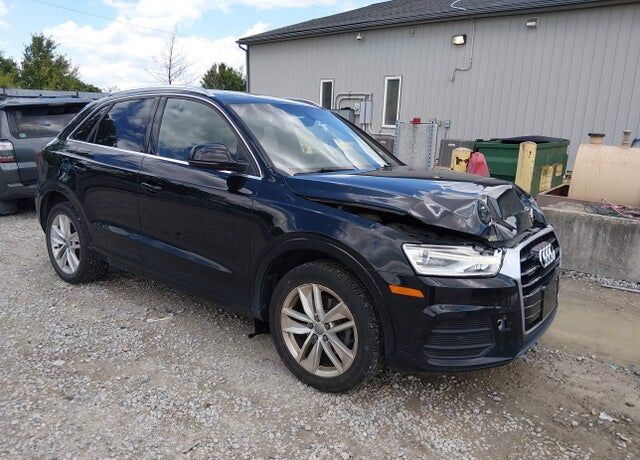 2016 AUDI Q3