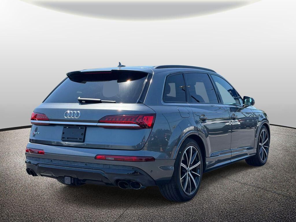 2021 Audi SQ7