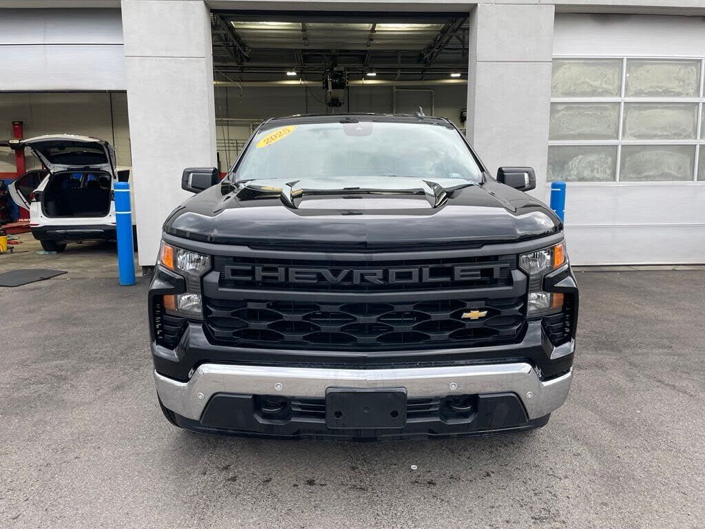 2025 Chevrolet Silverado