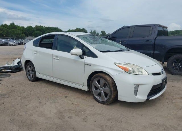 2015 TOYOTA PRIUS