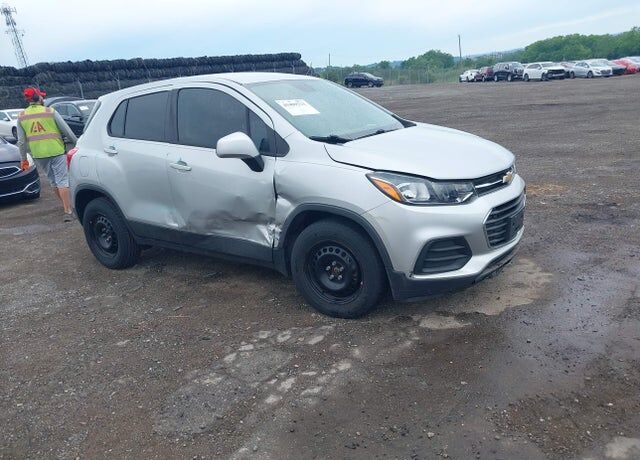 2017 CHEVROLET Trax
