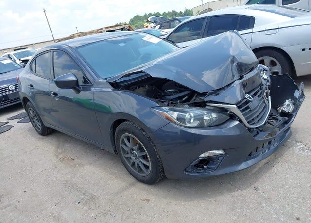 2015 MAZDA Mazda3