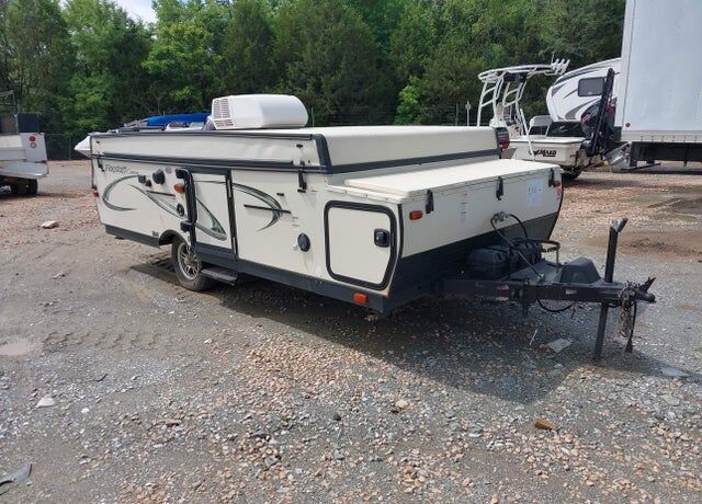 2016 FOREST RIVER Flagstaff Camping Trailer