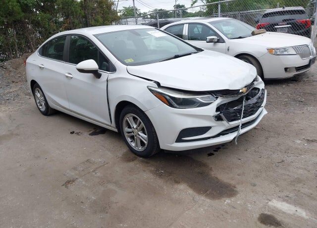 2017 CHEVROLET Cruze