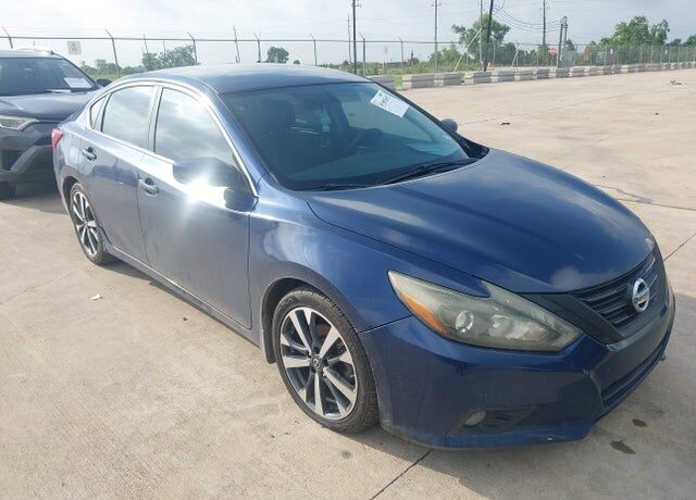 2016 NISSAN Altima