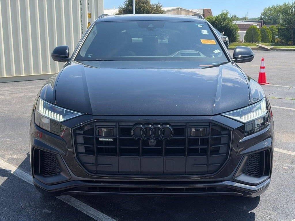 2022 Audi Q8