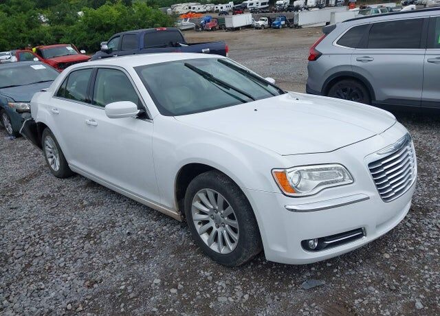 2013 CHRYSLER 300
