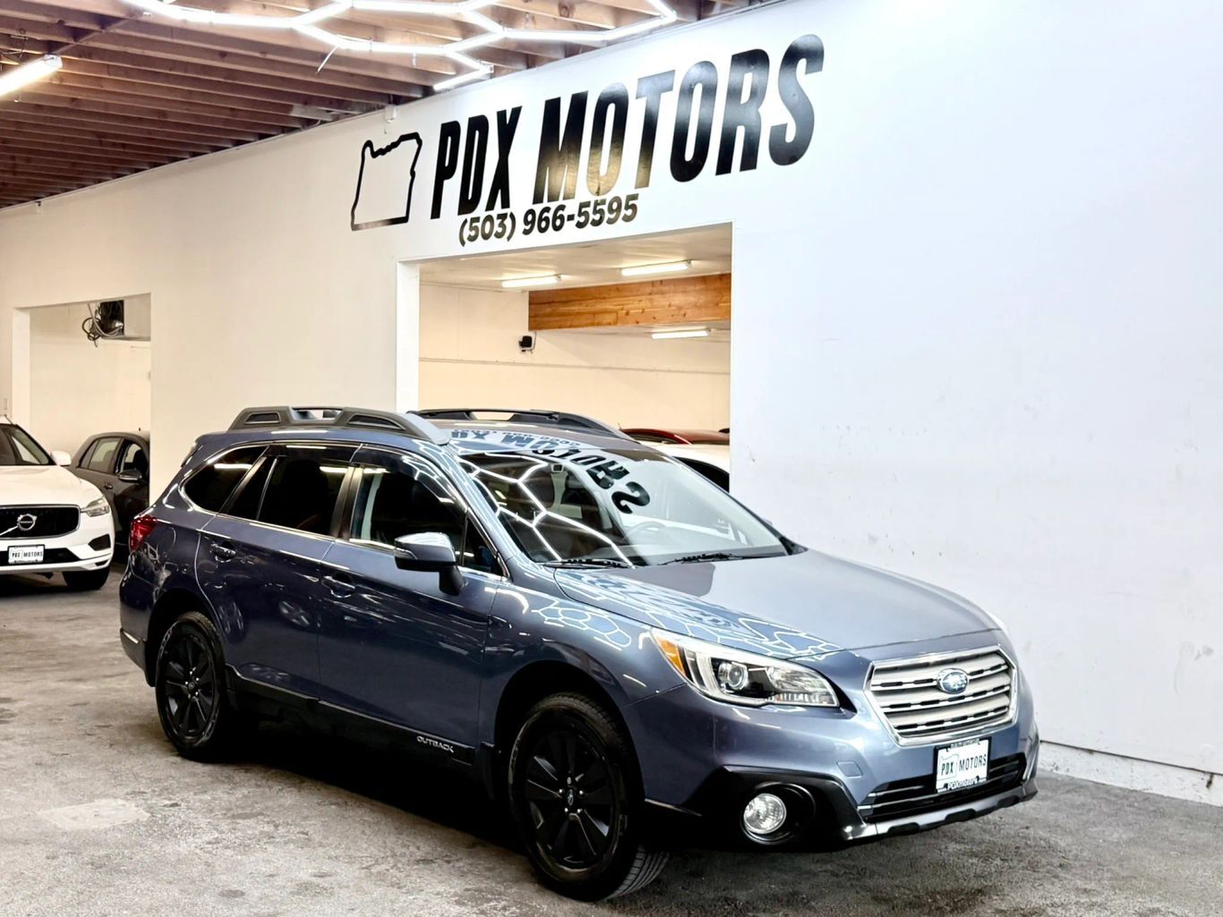 2016 SUBARU Outback