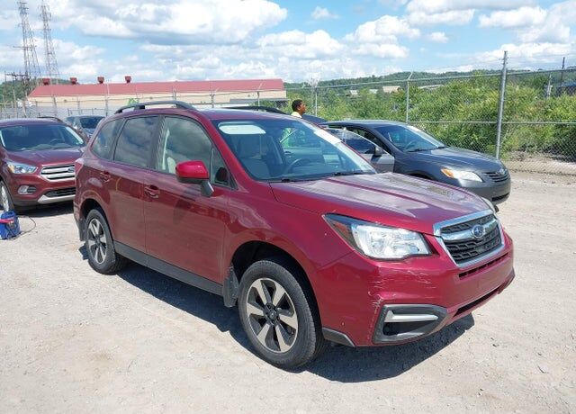 2017 SUBARU Forester