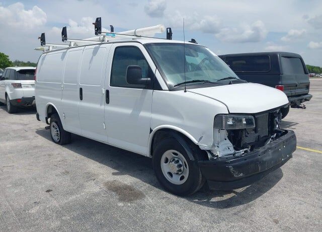 2024 CHEVROLET Express