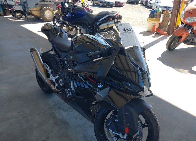 2026 BMW S 1000 RR