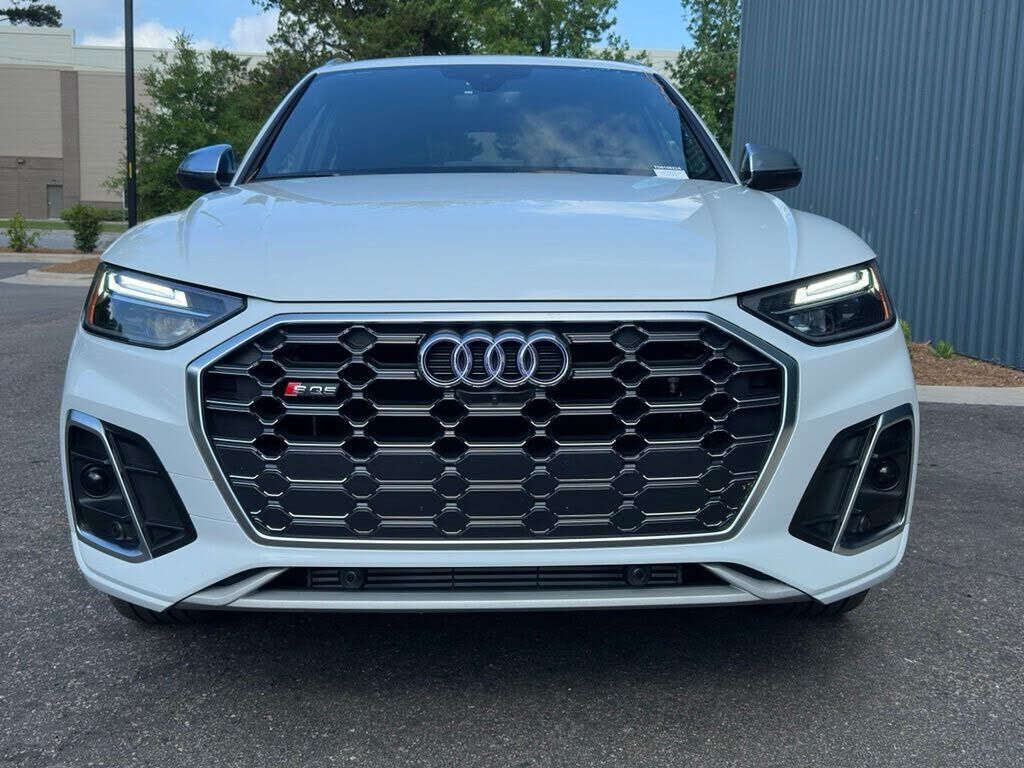 2025 Audi SQ5