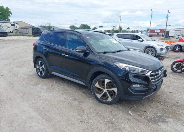 2016 HYUNDAI Tucson