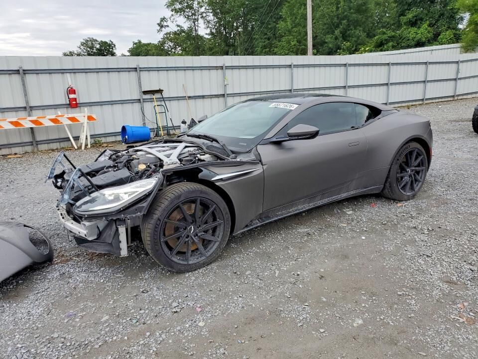 2017 ASTON MARTIN DB11