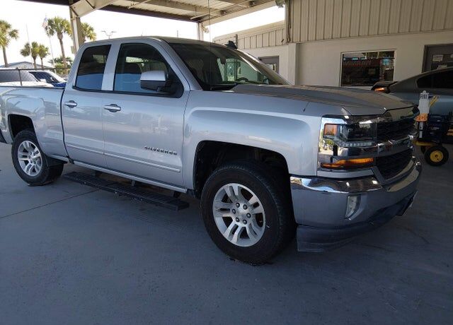 2018 CHEVROLET Silverado