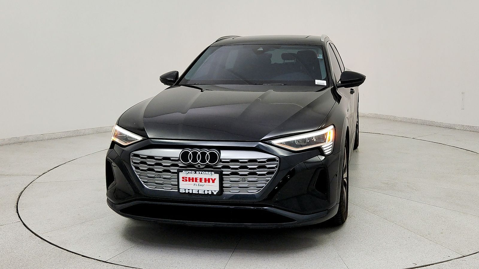 2024 Audi Q8