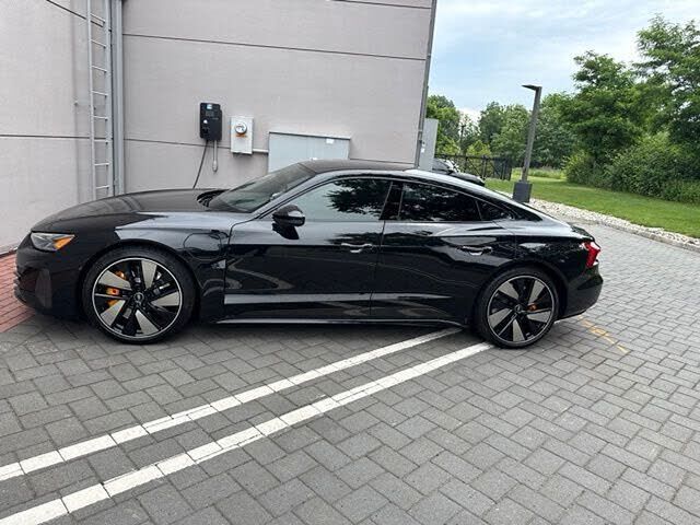 2022 Audi RS e-tron
