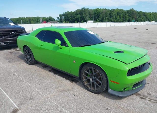 2017 DODGE Challenger