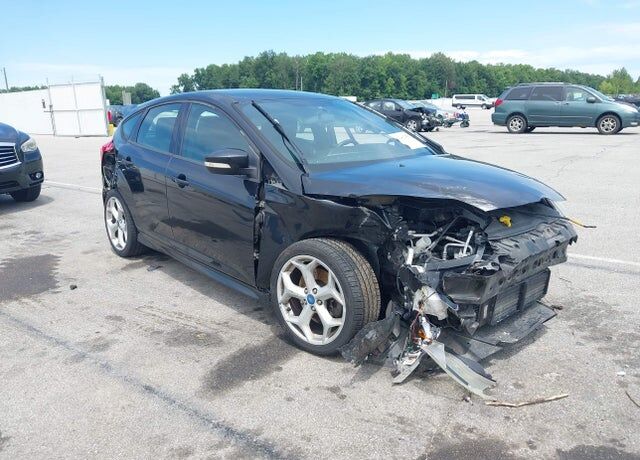 2013 FORD Focus