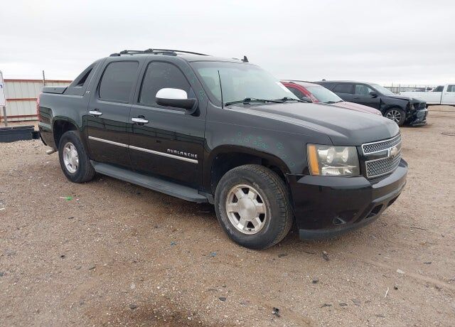 2011 CHEVROLET Avalanche
