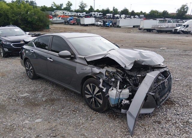 2021 NISSAN Altima