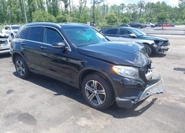 2017 MERCEDES-BENZ GLC-Class