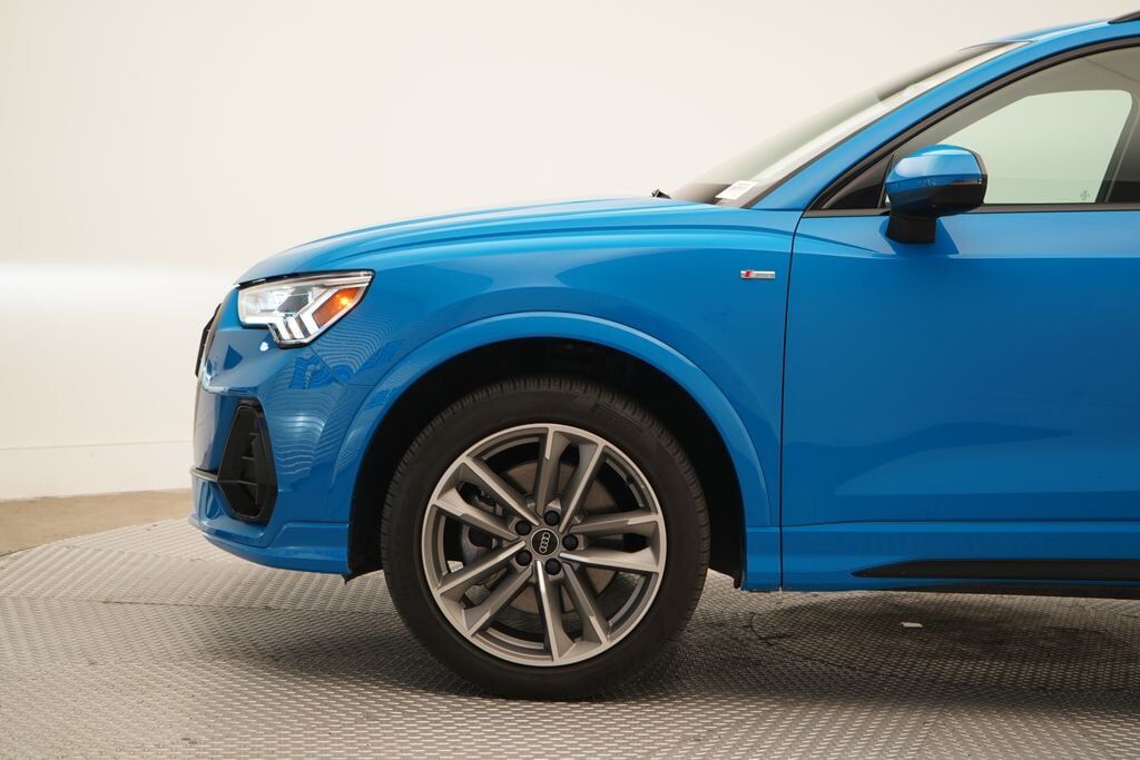 2023 Audi Q3
