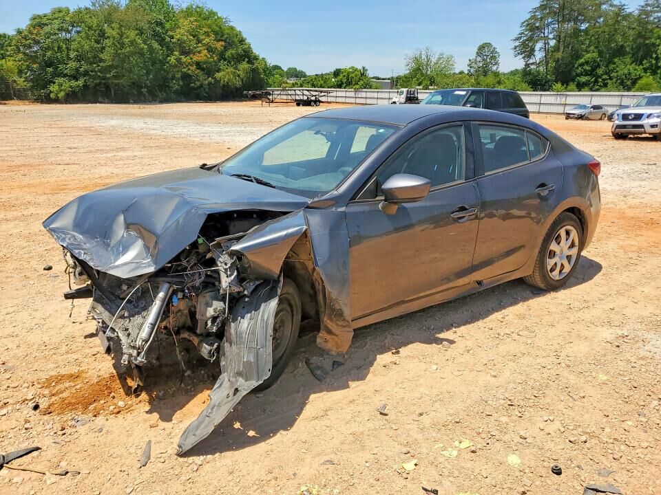 2015 MAZDA Mazda3