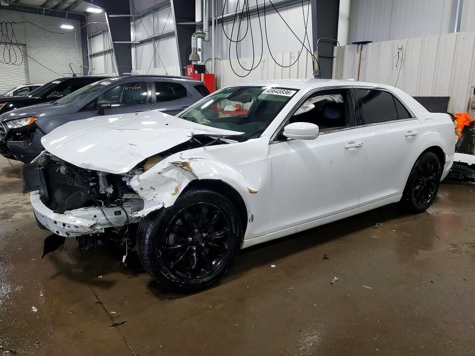 2017 CHRYSLER 300