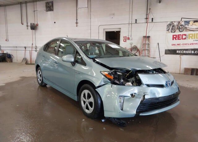 2013 TOYOTA PRIUS