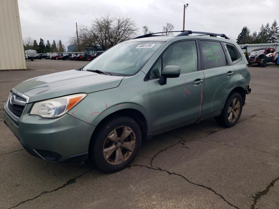 2014 SUBARU Forester