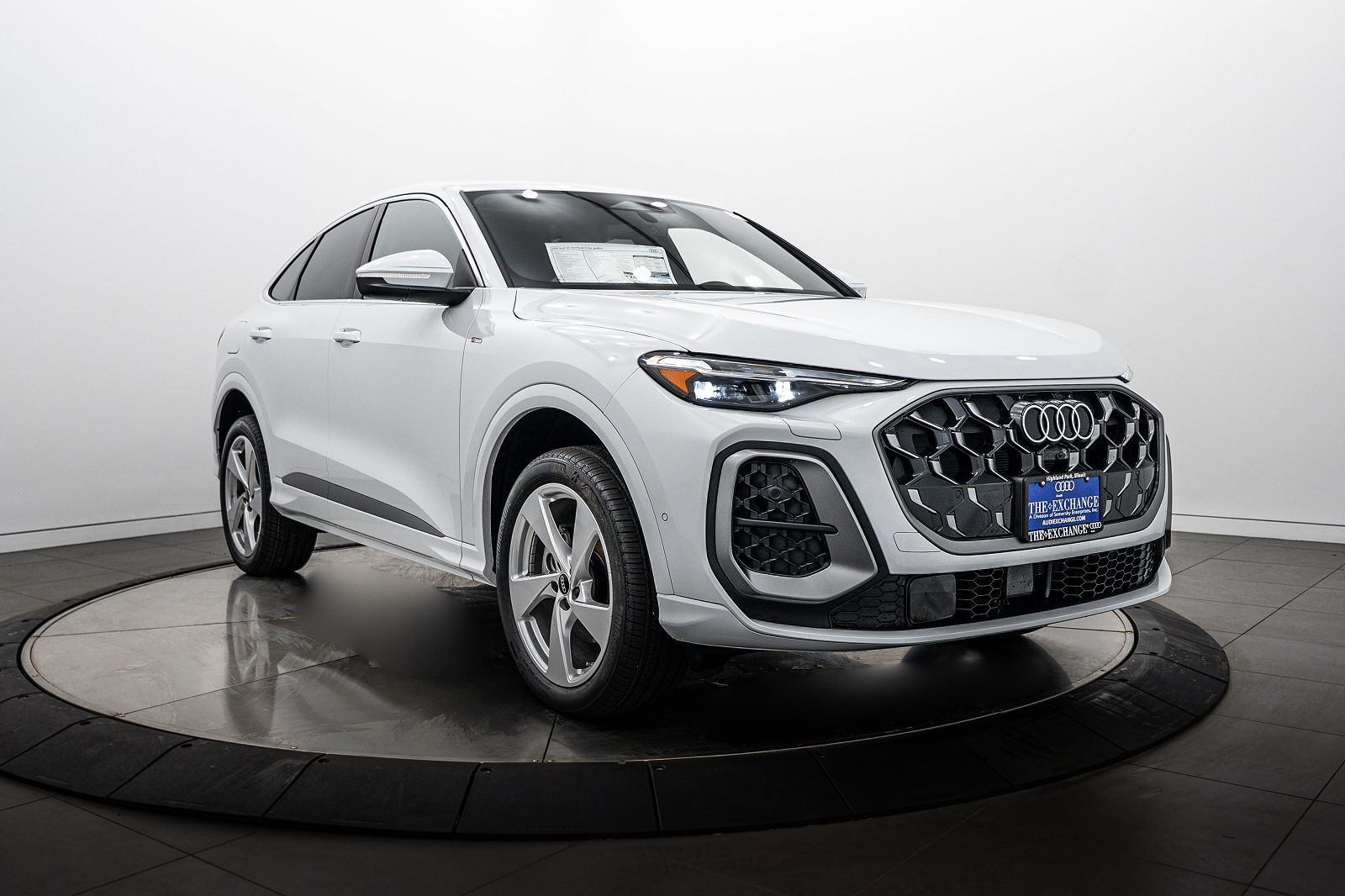 2026 Audi SQ5