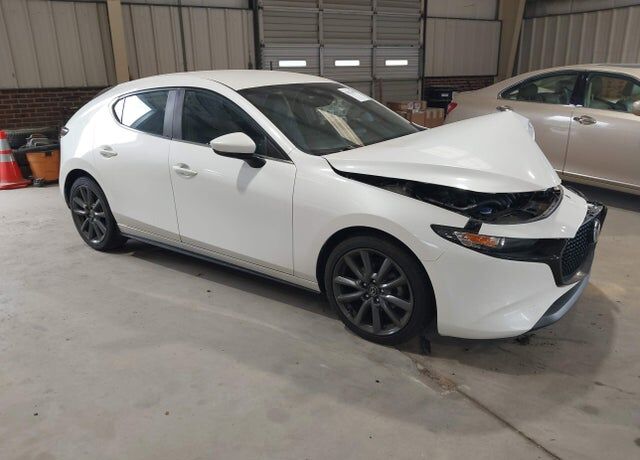 2021 MAZDA Mazda3