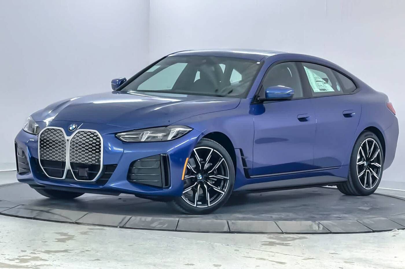 2026 BMW i4