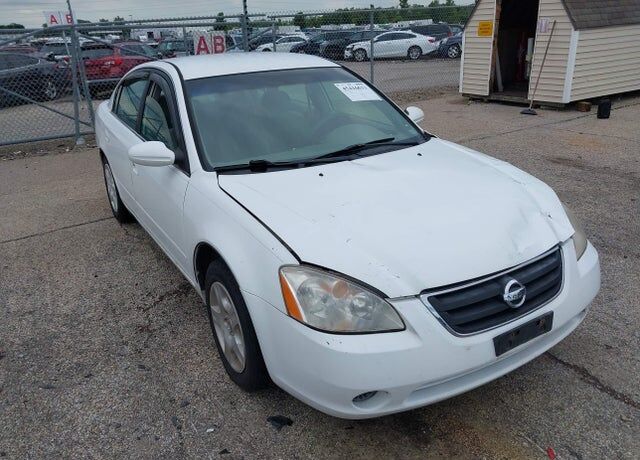 2002 NISSAN Altima