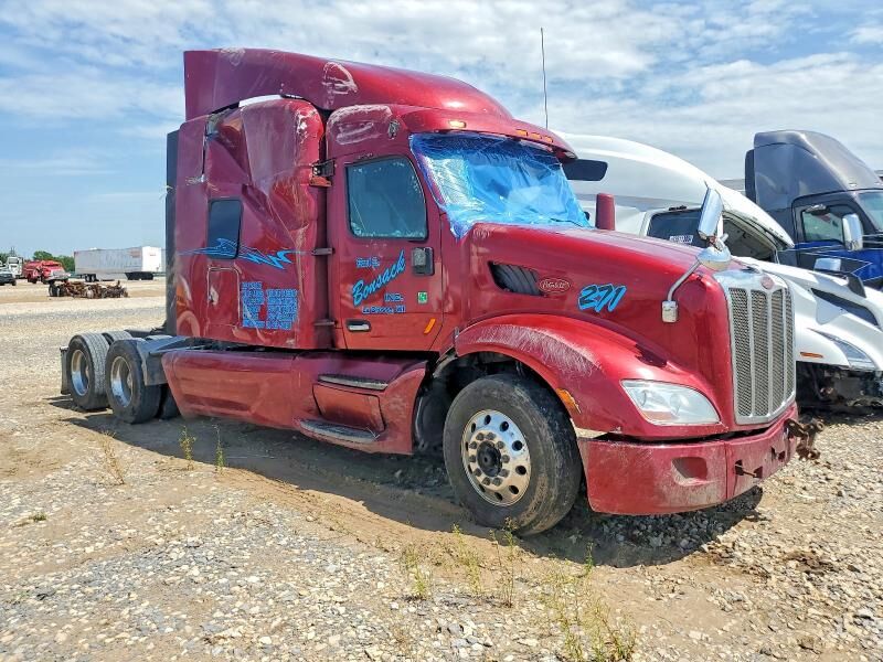 2021 PETERBILT 579